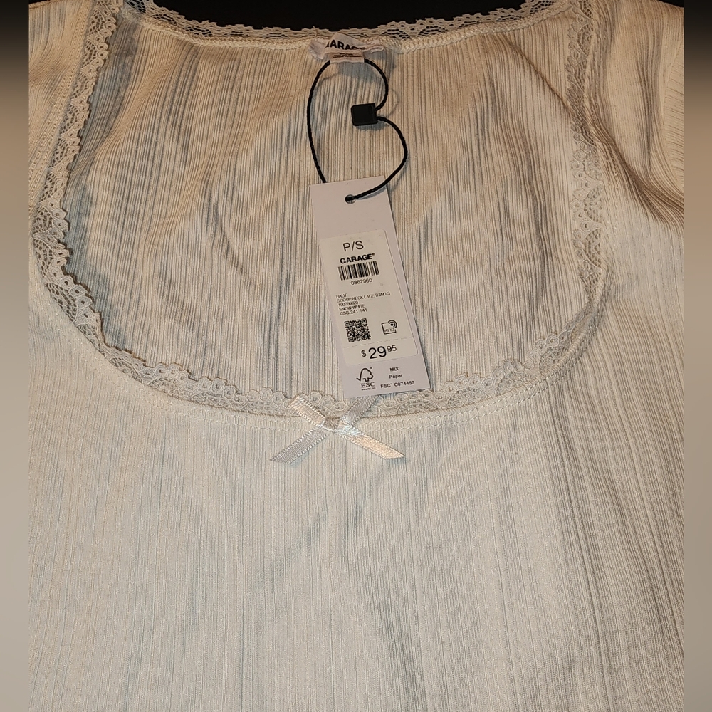 GARAGE NWT WHITE RIBBED U NECK T SIZE S - Picture 5 of 5